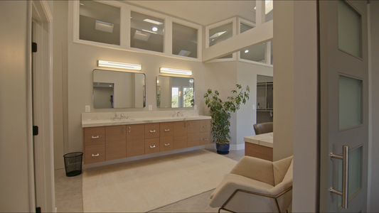 Bathroom Storage That Feels Clean, Spacious, And Effortlessly Refined